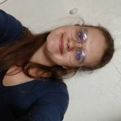 Faustine , babysitter à Fonsorbes