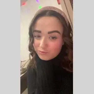 Maiwen, babysitter à Arras