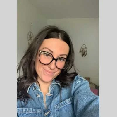 Ilona, babysitter à Suze la Rousse