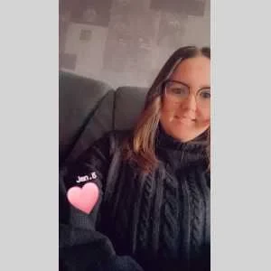 Maryam, babysitter à Henin Beaumont