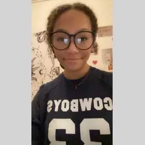 Aléka, babysitter à Cahors