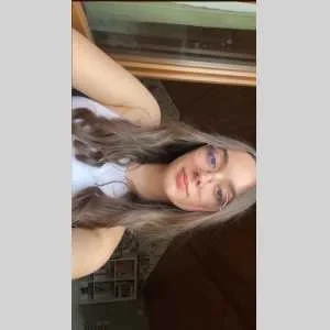 Maëlys , babysitter à Velorcey