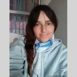 Julie , babysitter à Aniane