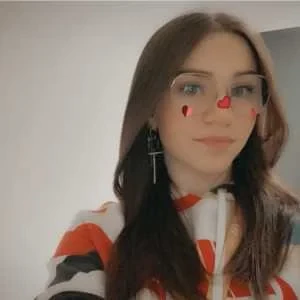 Liza, babysitter à Evin Malmaison