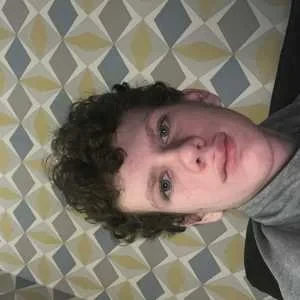 Timothe , babysitter à Plelan le Grand