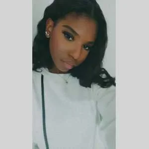 La reine , babysitter à Chatenay Malabry