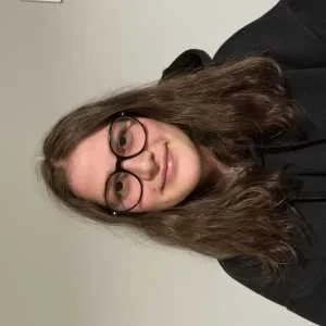 Romane, babysitter à Strasbourg