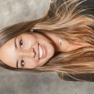 Ivanna , babysitter à Saint Loup Cammas