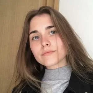 Mélina, babysitter à Amiens