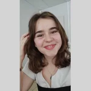 Emma, babysitter à Perpignan