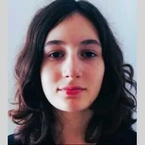 Léa, babysitter à Challans