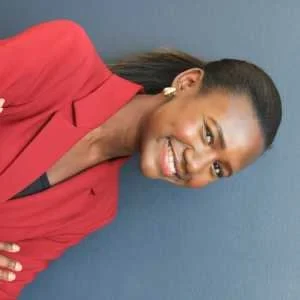 Leyla, babysitter à Chatillon