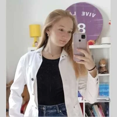 Marie, babysitter à La Chapelle du Mont du Chat