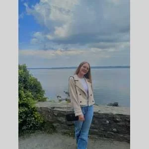 Taylis, babysitter à Garlan