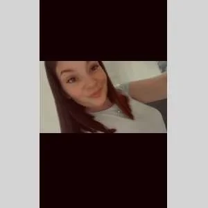 Anais , babysitter à Lisieux