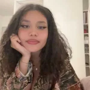 Imanie, babysitter à Clapiers