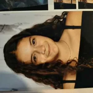 Sihane , babysitter à Niort