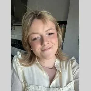 Laurine, babysitter à Bailleul