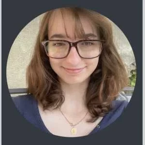 Morgane, babysitter à Etampes