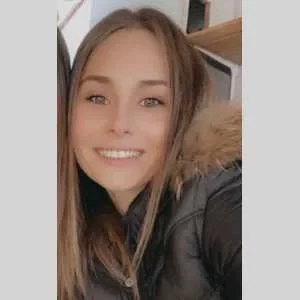 Morgane, babysitter à Contes