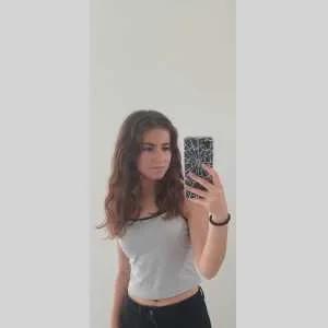 Océane, babysitter à Bazet