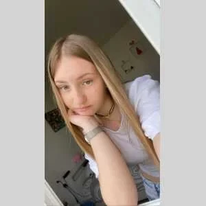 Clara, babysitter à Carcassonne