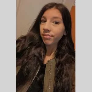 Julia, babysitter à Bazeilles