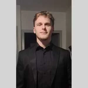 Thomas, babysitter à Besancon