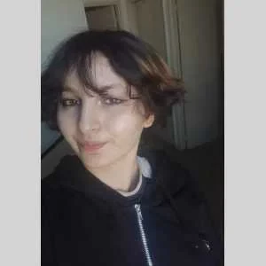 Amina, babysitter à Saint Maurice