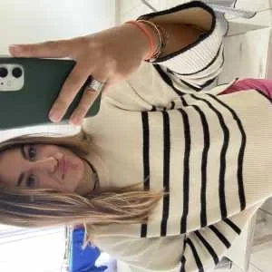 Maelie, babysitter à Generac