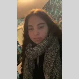 Elora, babysitter à Chemille en Anjou