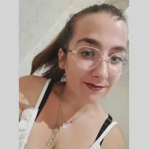 Estelle, babysitter à Bruay la Buissiere