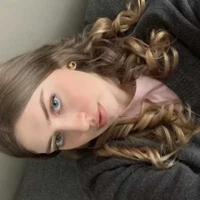 Marilyn, babysitter à Vertou