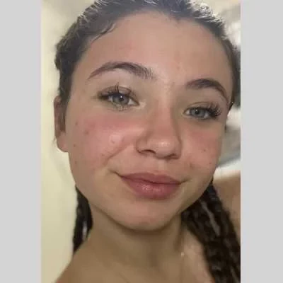 Tatiana, babysitter à Tence