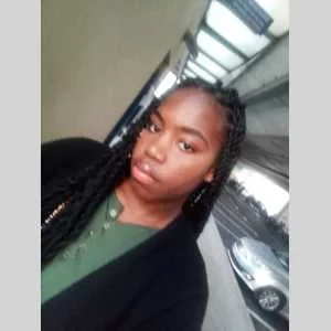 Daisy, babysitter à Mouans Sartoux