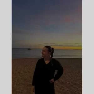 Melie, babysitter à Le Val