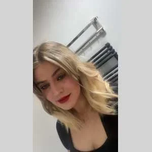 Leonie , babysitter à Toul