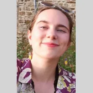 Agnès, babysitter à La Fleche