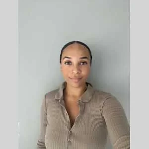 Emma, babysitter à Eaubonne