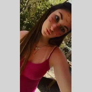 Lucille , babysitter à Beauzelle