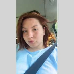 May-ly, babysitter à Mansle les Fontaines