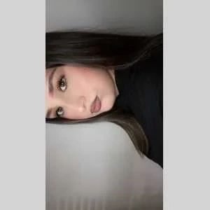 Lola, babysitter à Le Pont de Claix