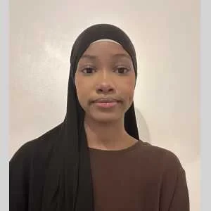 Aïssatou , babysitter à Garges les Gonesse