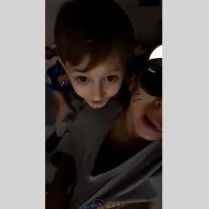 Melinda, babysitter à Saint Clair de la Tour