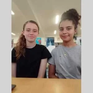 Elise et aya, babysitter à Le Pre Saint Gervais