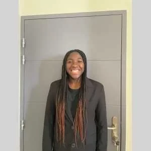 Staccey, babysitter à Saint Martin d Heres