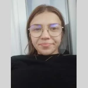 Manon, babysitter à Mirville