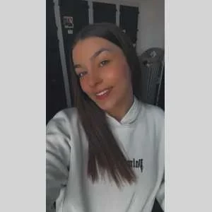 Alicia, babysitter à Bezannes