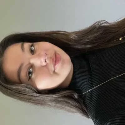 Aela, babysitter à Pire Chance