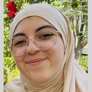 Zohra, babysitter à Gouillons